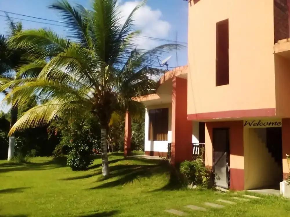 Hotel Paraiso Inn - главное фото