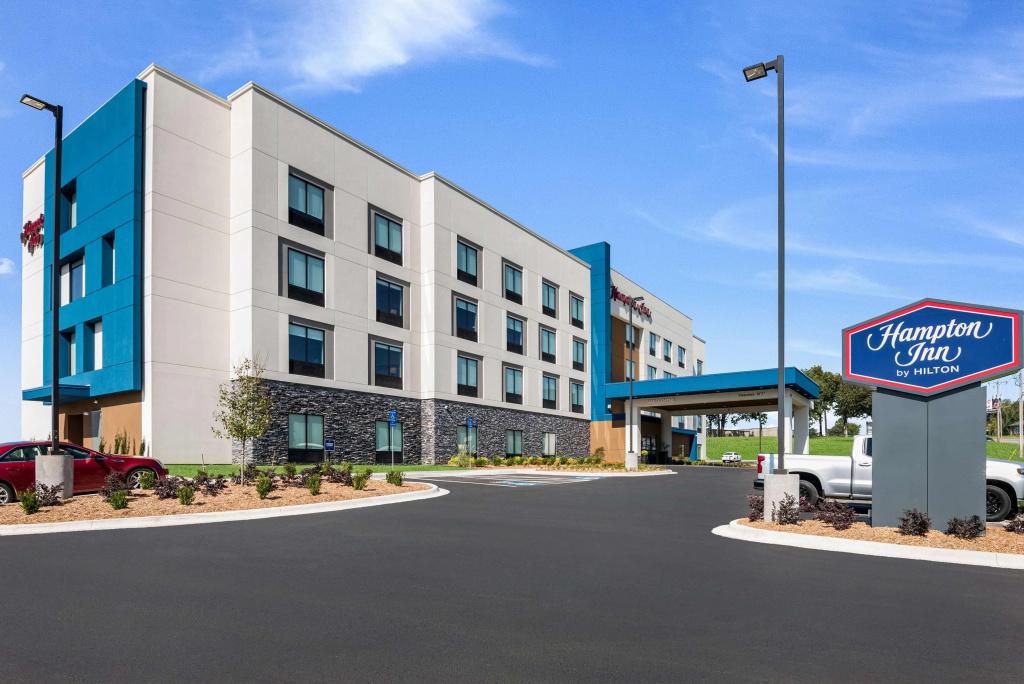 Hampton Inn Batesville - главное фото
