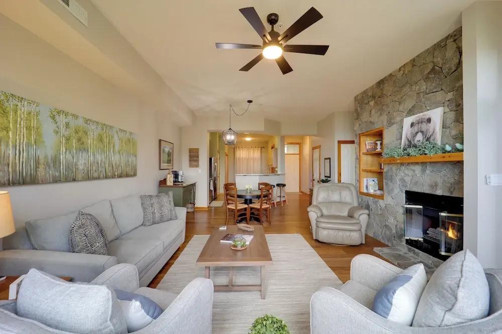 36 Mi to Asheville: Mtn-view Home in Burnsville! - главное фото