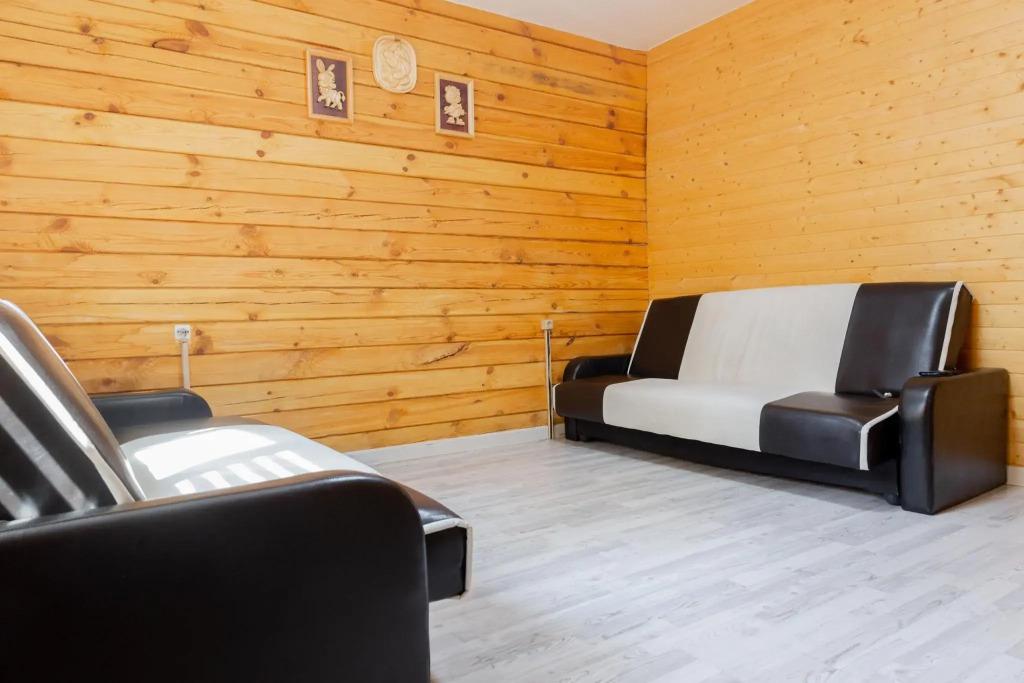 Дом у реки - главное фото