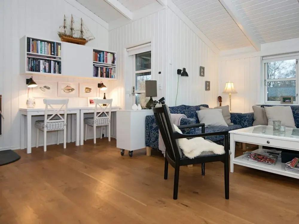 Elegant Holiday Home in Ebeltoft With Sauna - главное фото