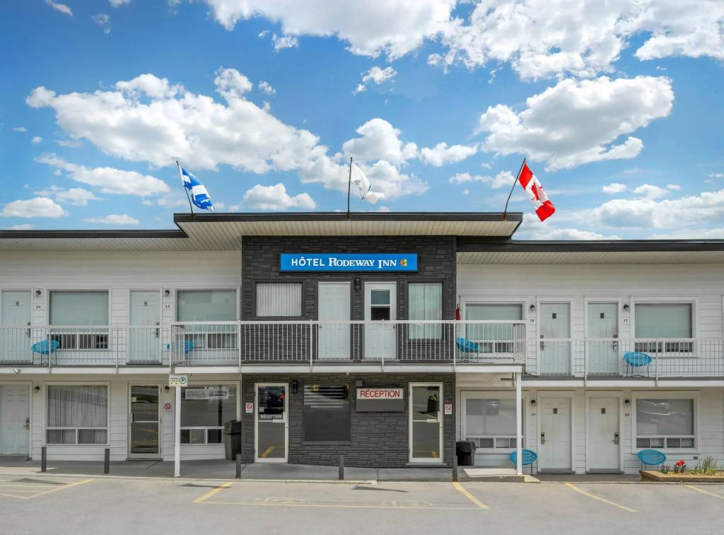 Rodeway Inn - главное фото