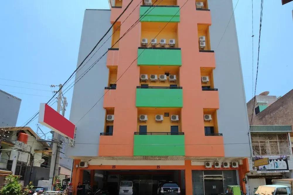 Airy Wajo Buru 23 Makassar - главное фото