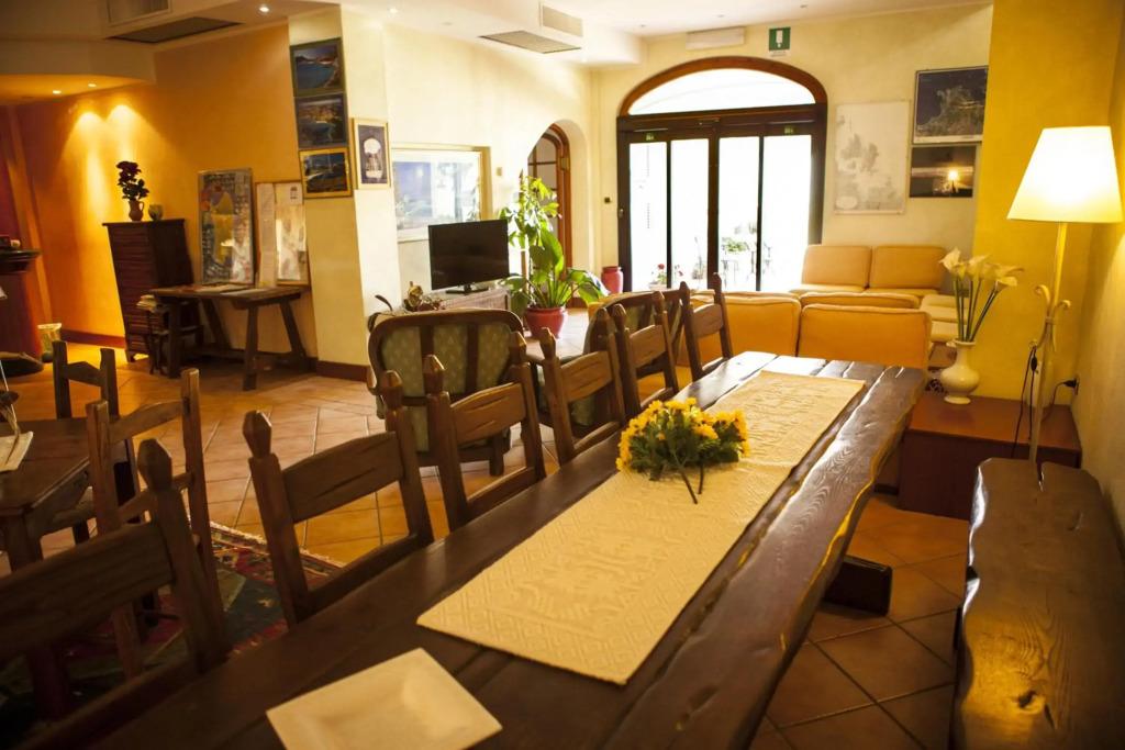 Hotel Piccada - главное фото