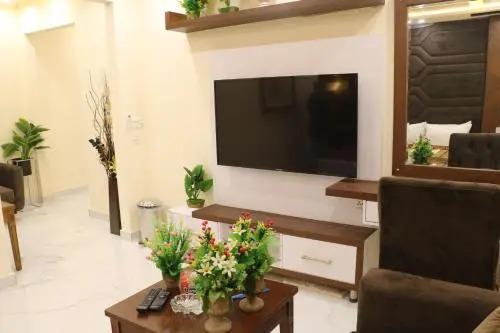 Avalon Executive Suites Hotel - главное фото