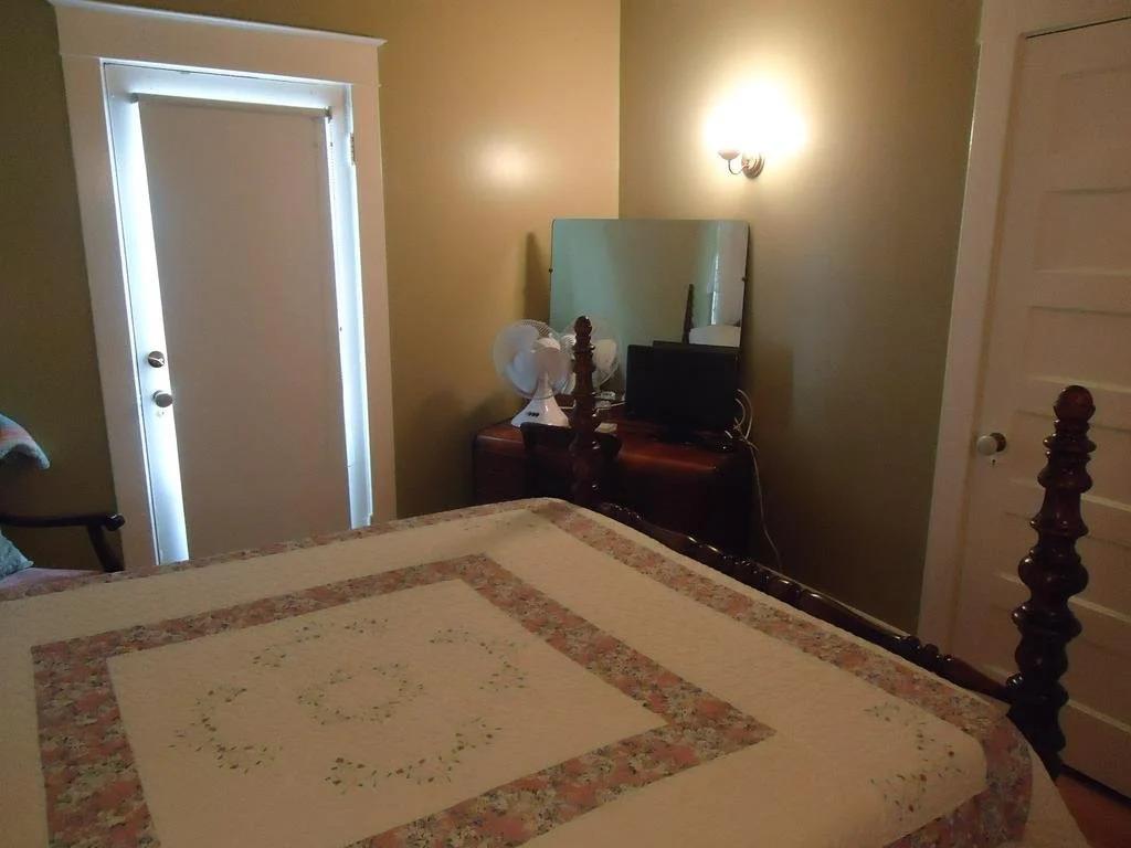 La Louisianne Bed & Breakfast - главное фото