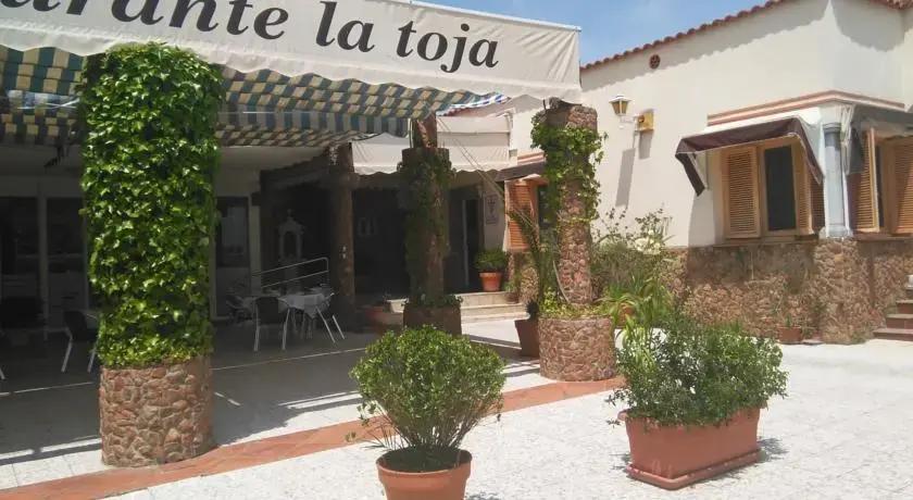 Hostal Don Paco - главное фото