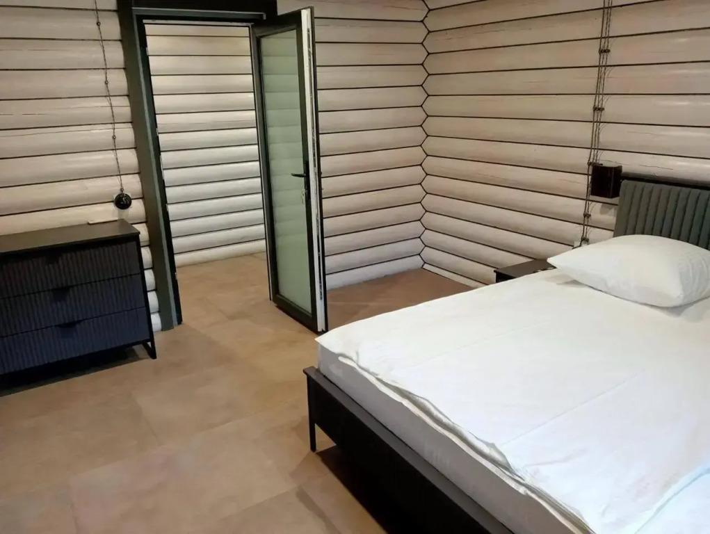 Азов Плейс - главное фото