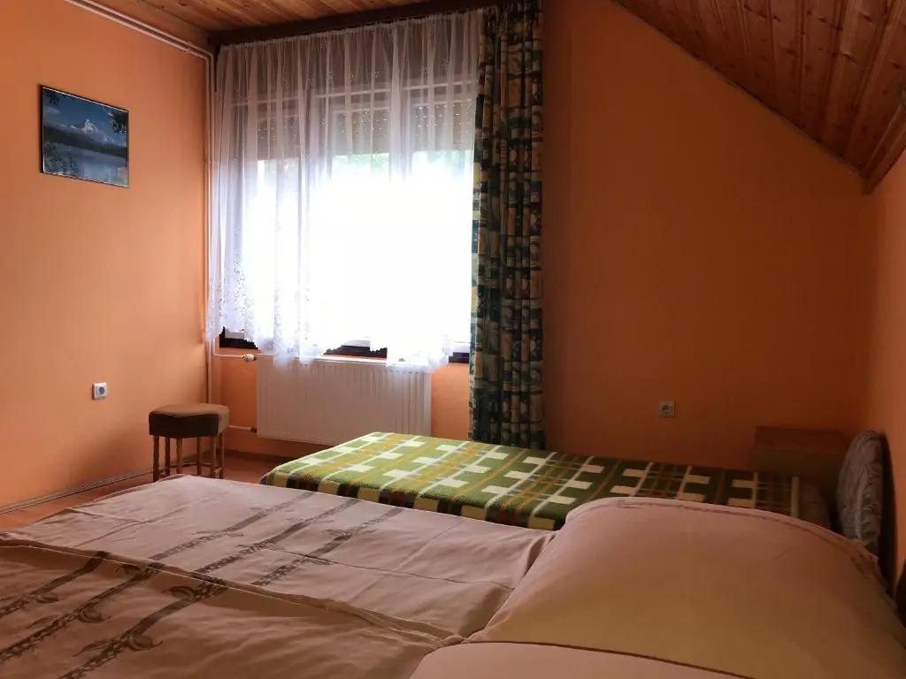 Emília Apartment - главное фото