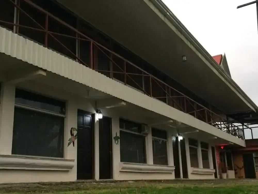 Hotel Brisas Del Volcán Platanar - главное фото