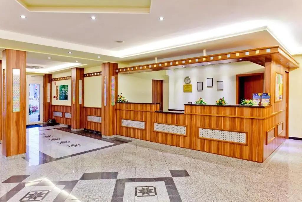 Wellness Hotel Katalin - главное фото