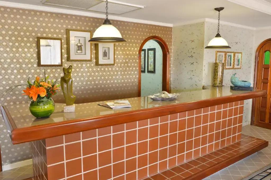 Hotel Plaza Del Libertador - главное фото