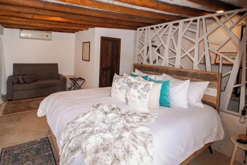 Flamingo Beach Hotel - главное фото