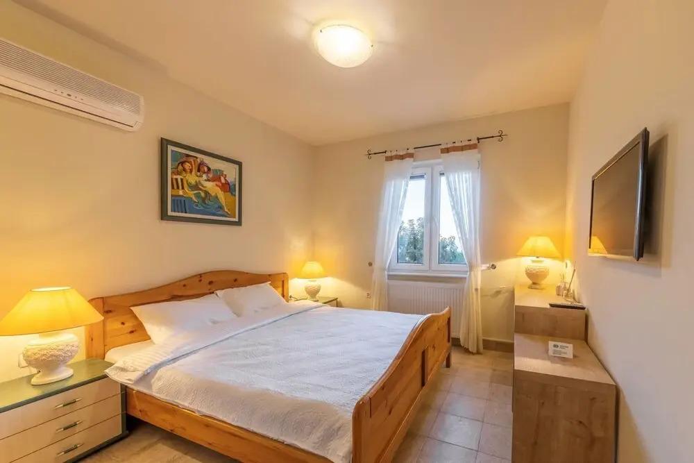 Apa Mountain Lodge - главное фото