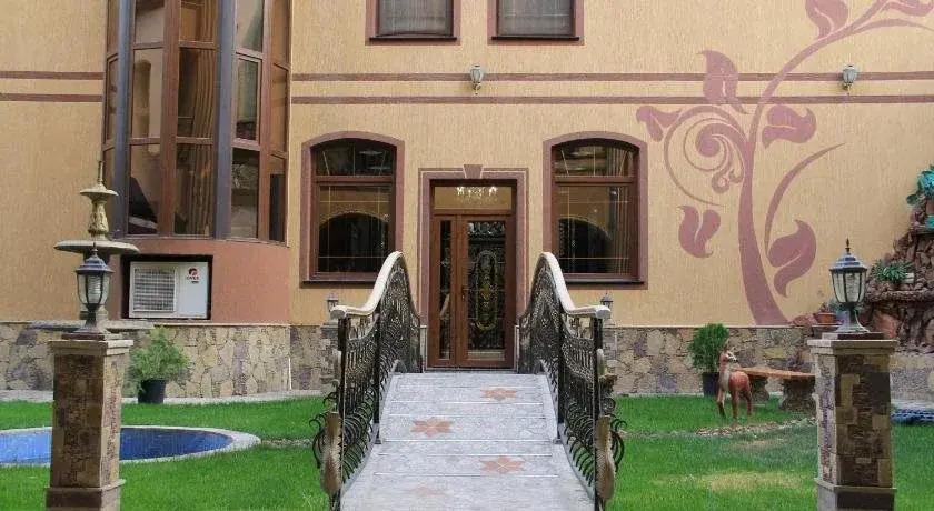 Hotel Shokhkand - главное фото