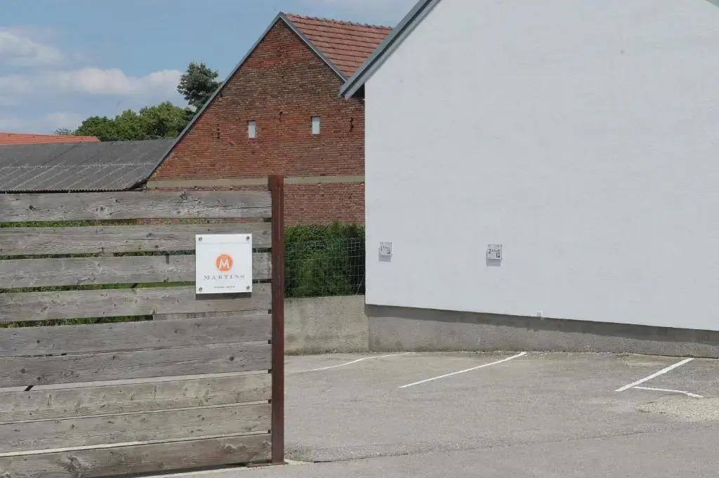 Weingut Martinshof - главное фото