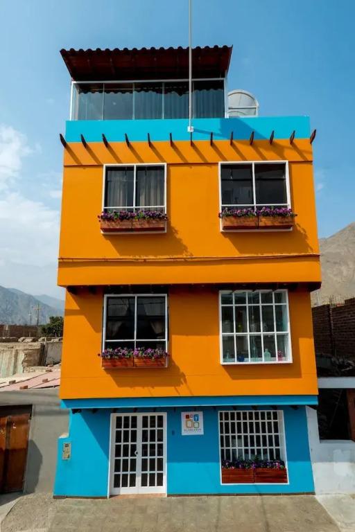 El Encanto - главное фото