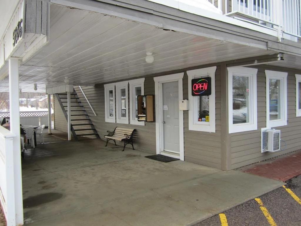 Hideaway Inn - главное фото