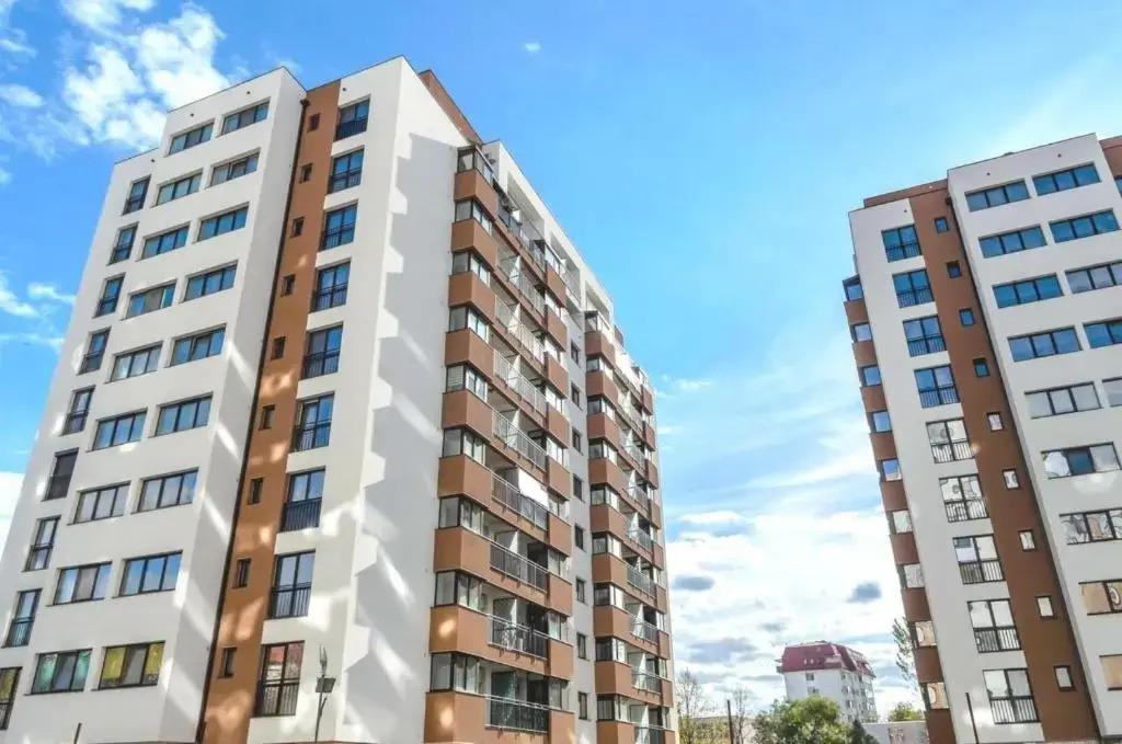 Big & Cosy Apartment with 3 double beds by Evelyn Apartments - главное фото