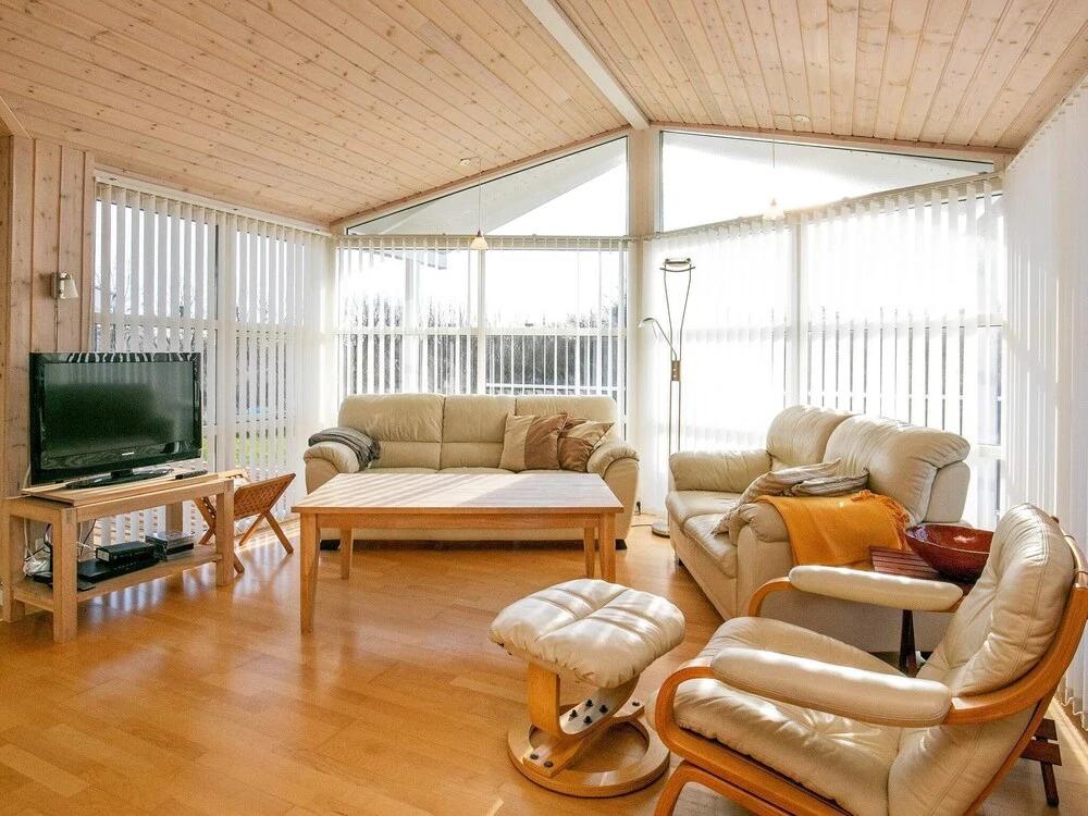 Spacious Cottage in Lønstrup With Terrace - главное фото