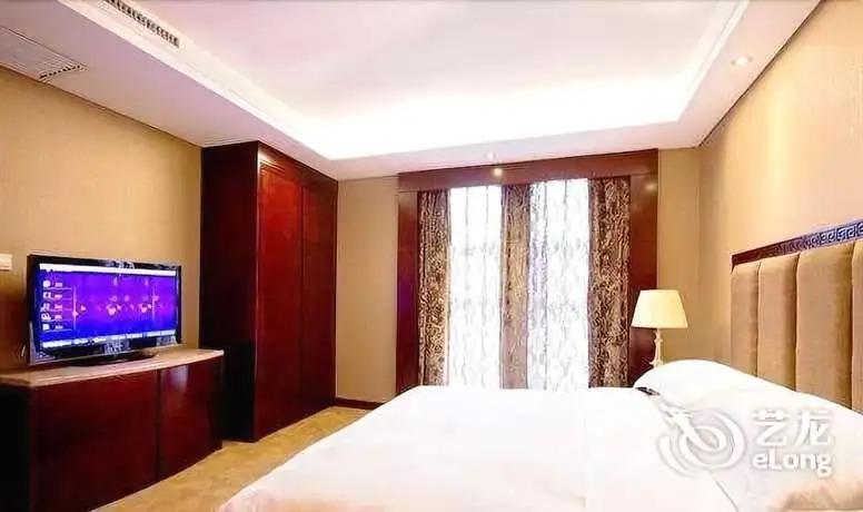 Changsha Xingwei Huatian Hotel - главное фото