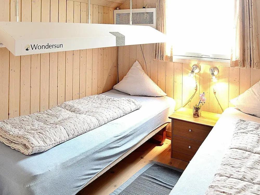 Restful Holiday Home in Ringkøbing With Whirlpool - главное фото