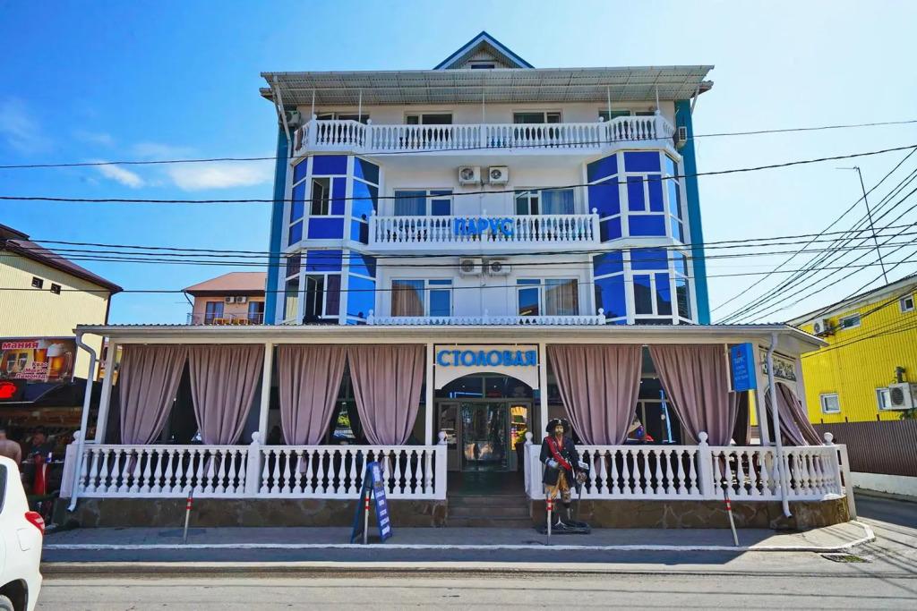 Отель на море Парус - главное фото