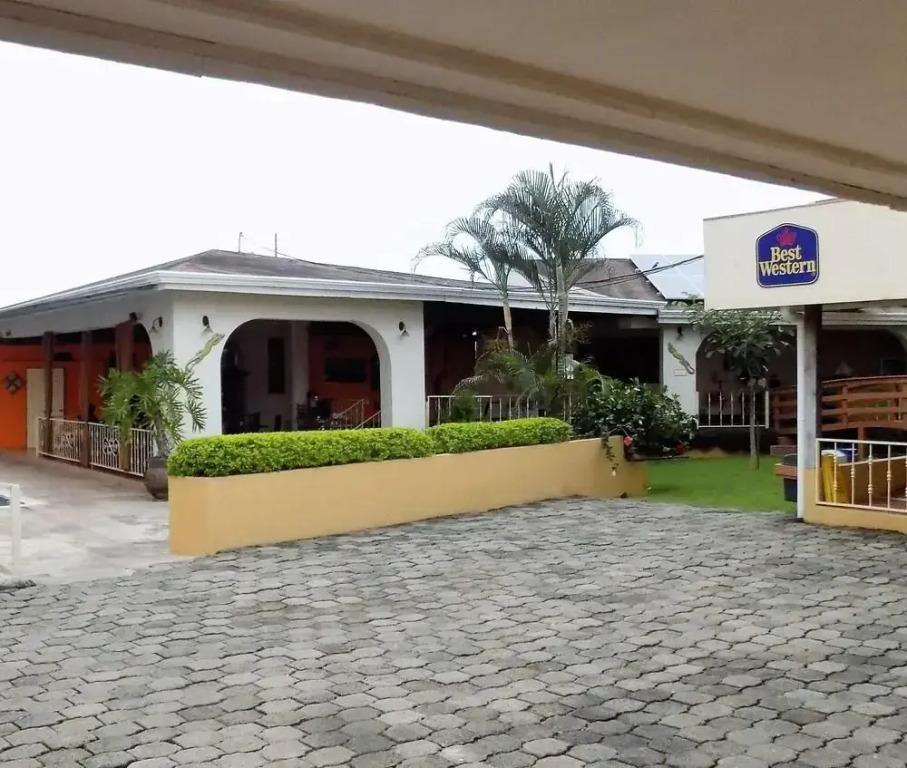 Hotel Zima - главное фото