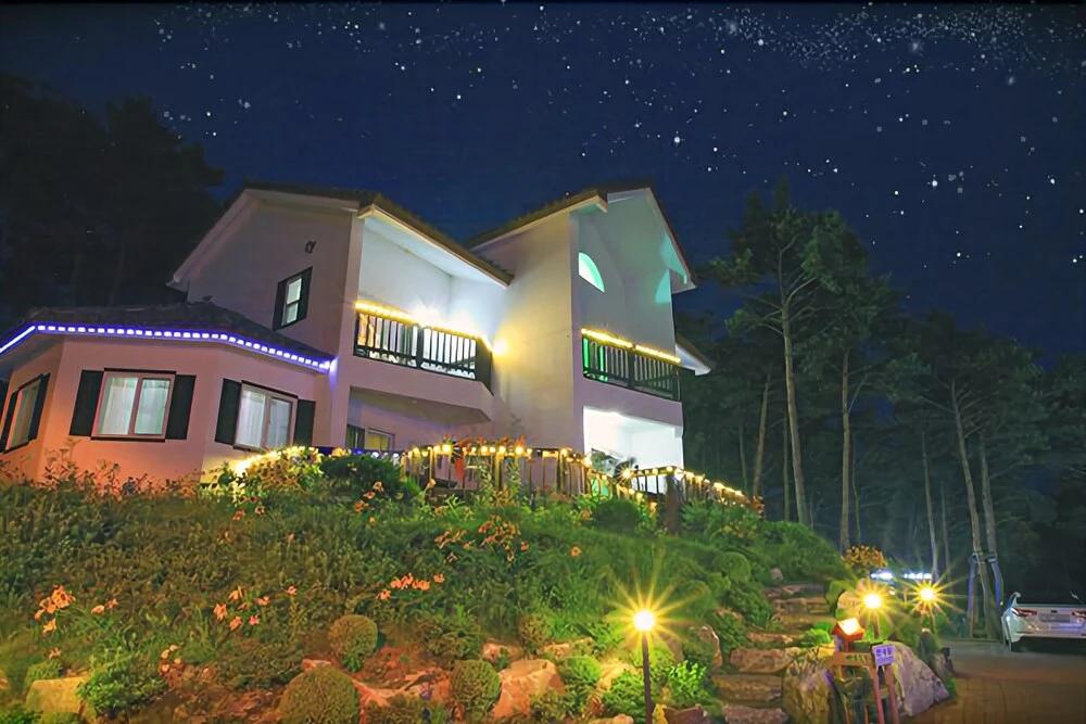 Anmyeongdo Mediterranean Pension - главное фото