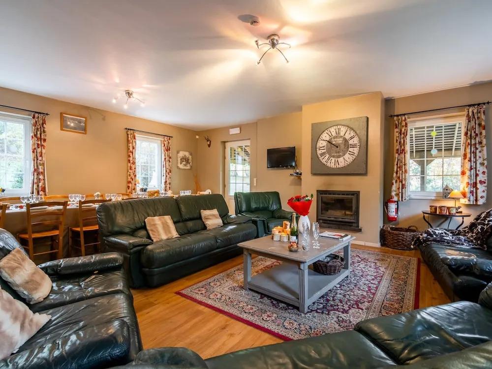 Holiday House in Forest near Maredsous - главное фото