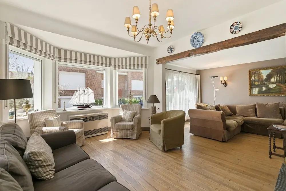 Zeehuis - главное фото