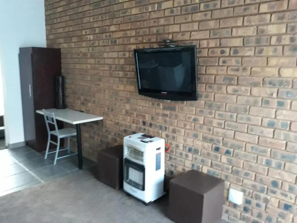 Meadows Guesthouse - главное фото