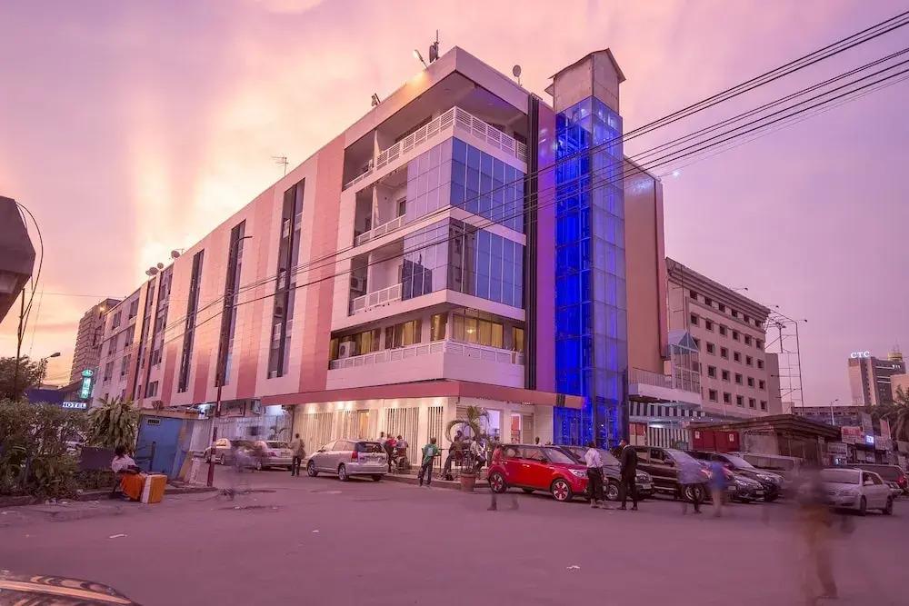 Leon Hôtel - главное фото