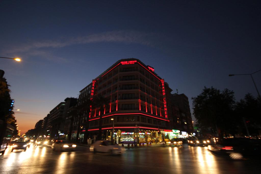 Grand Corner Hotel - Boutique Class - главное фото