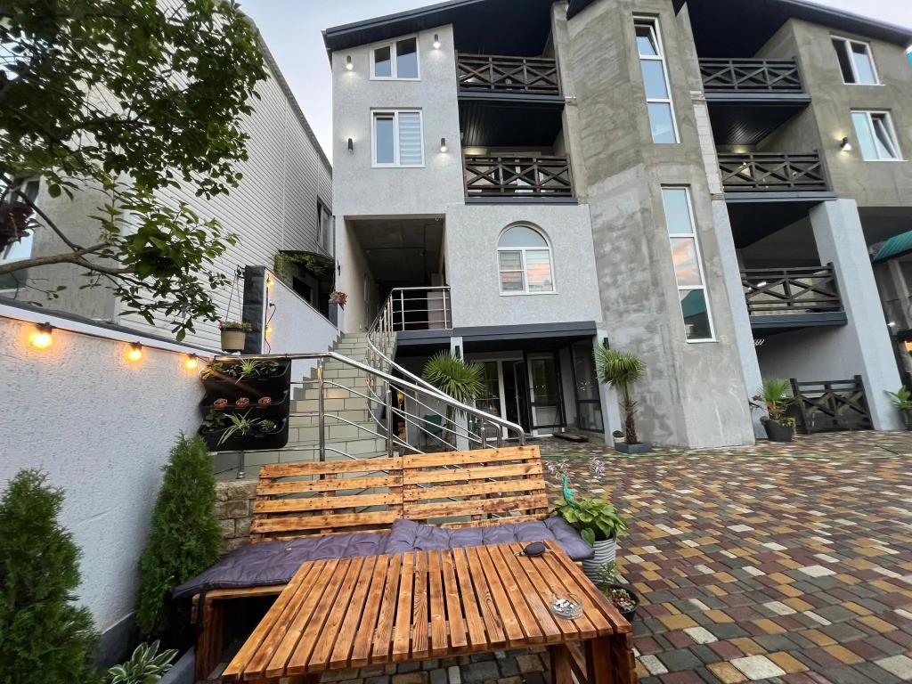 Гостевой дом Flamingo (Фламинго) - главное фото