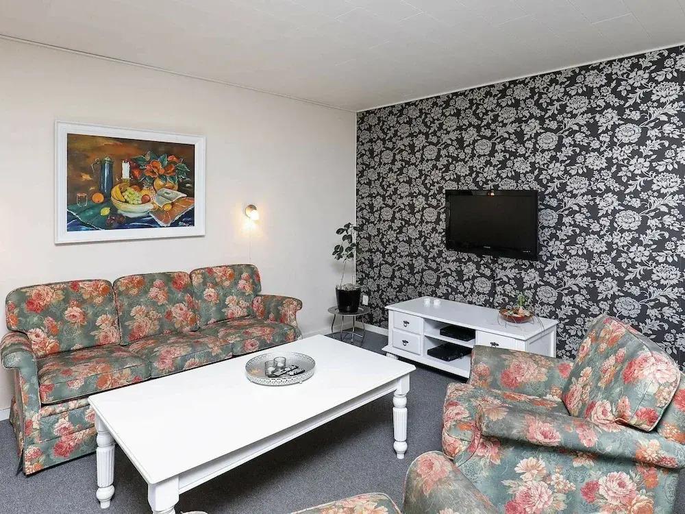 Sea-side Holiday Home in Løkken With Terrace - главное фото