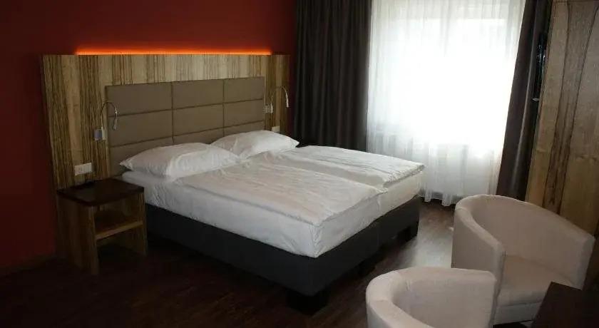 Hotel-Restaurant Schweinberger - главное фото