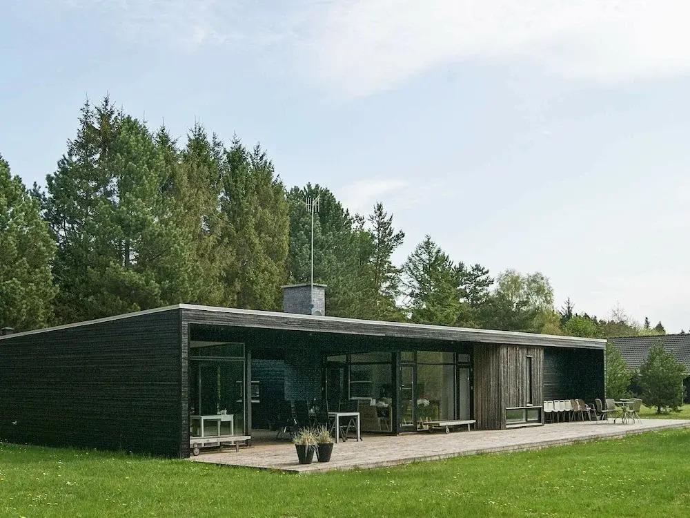 8 Person Holiday Home in Ebeltoft - главное фото