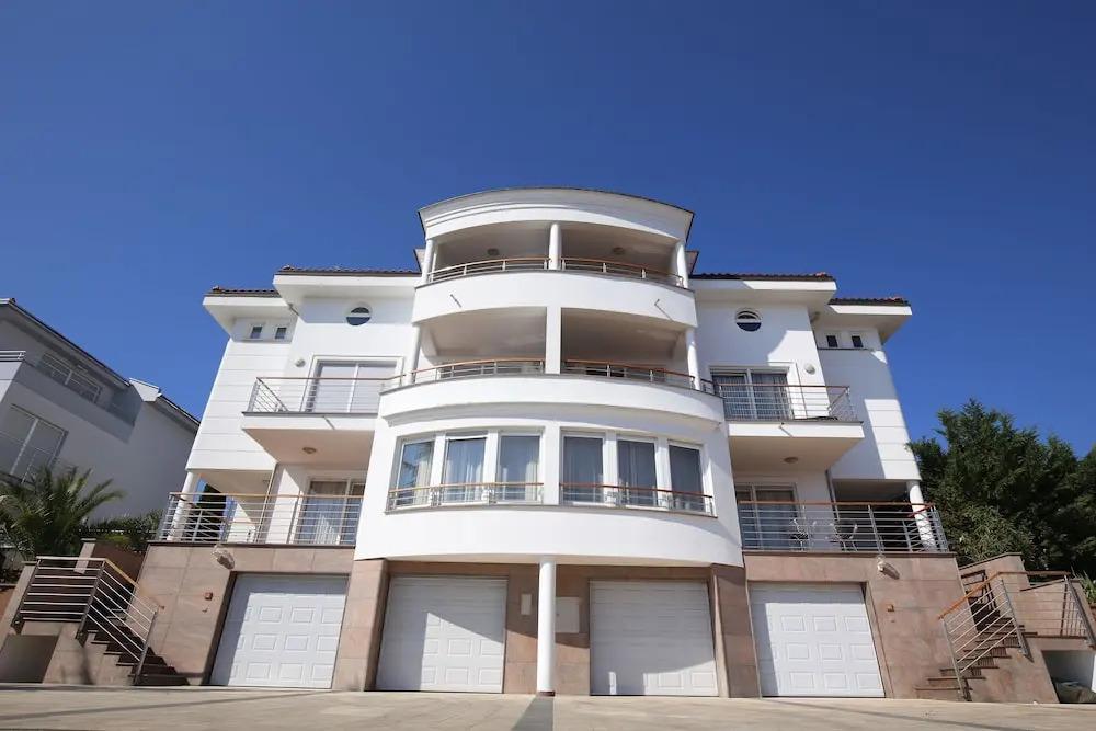 New Luxury Apartments - главное фото