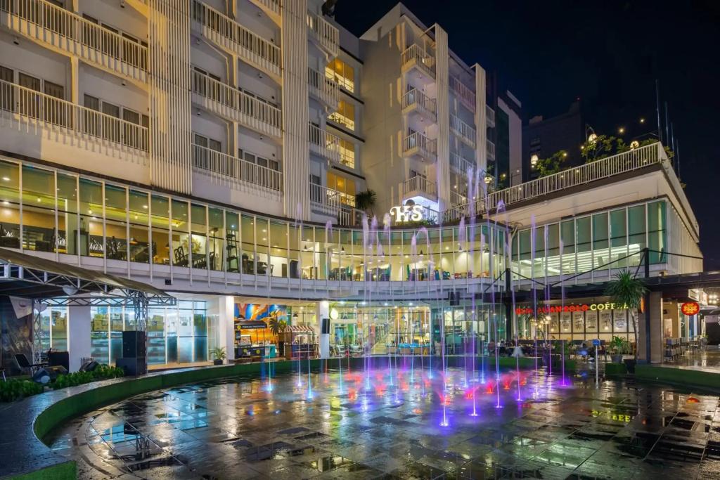 Hotel Santika BSD City Serpong - главное фото