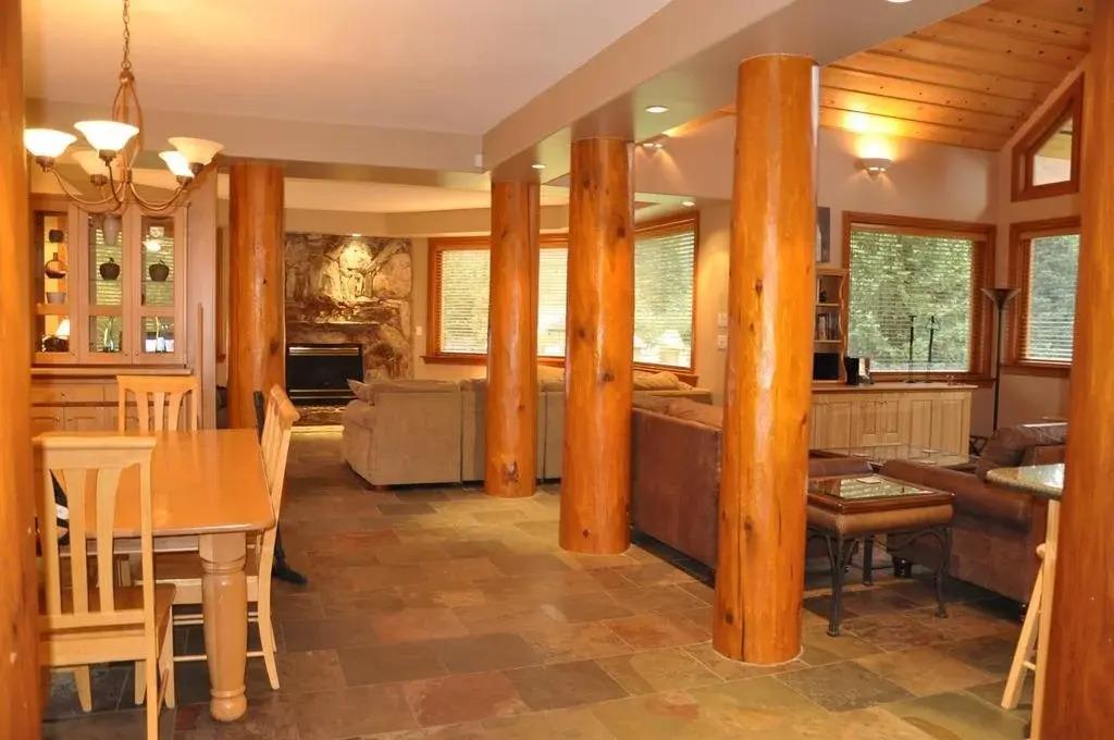 The Luxury Estate - главное фото