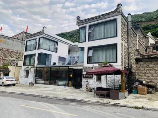 Huayu Nature Homestay (Siguniang Mountain Branch) - главное фото