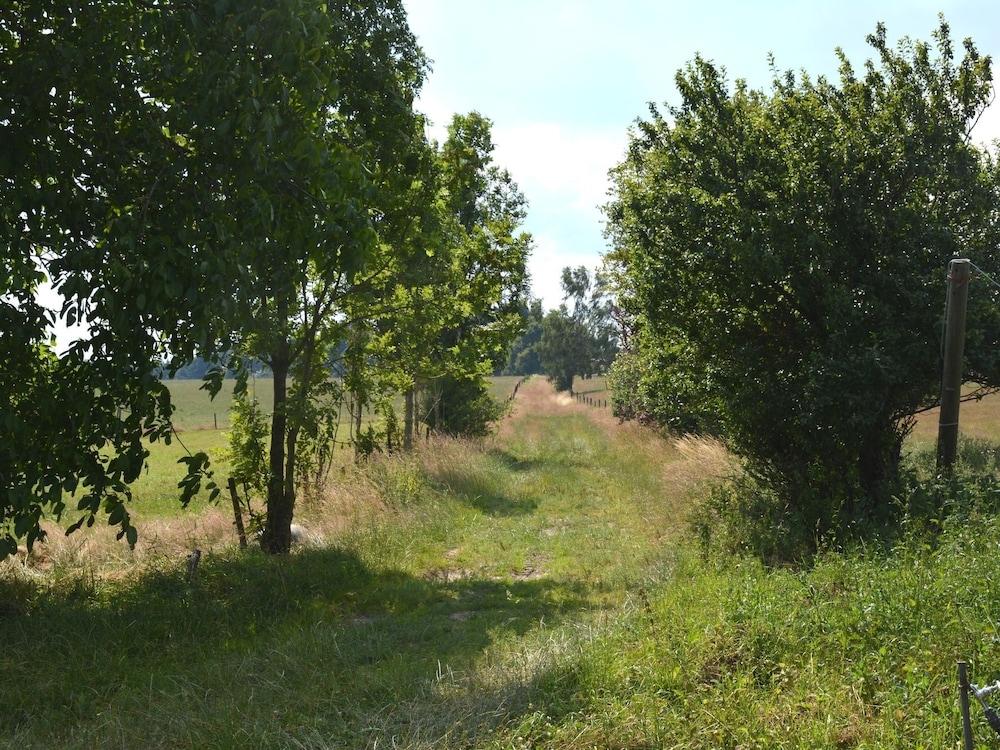 Comfy Farmhouse With Terrace, Garden, Courtyard, Barbecue - главное фото