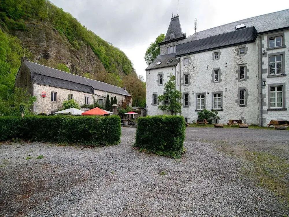 Alluring Holiday Home in Aywaille With Garden - главное фото