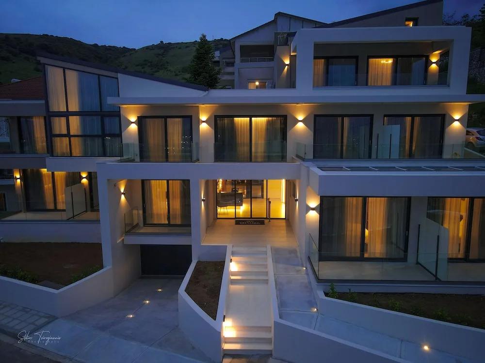 CITY HILL Luxury apartments - главное фото