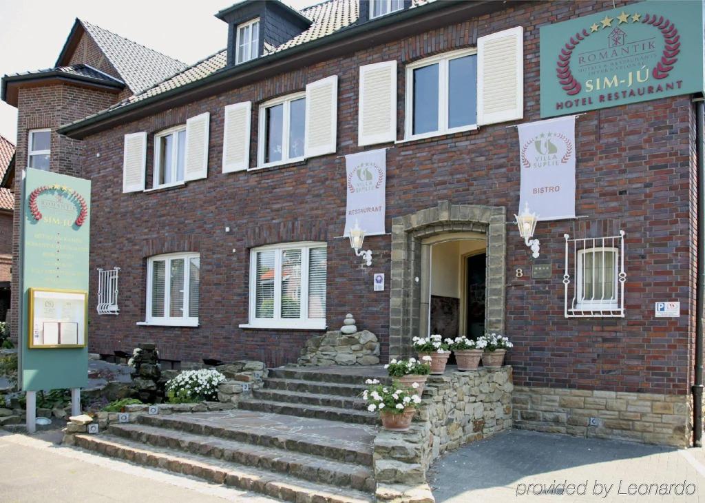 Re Hotel - главное фото