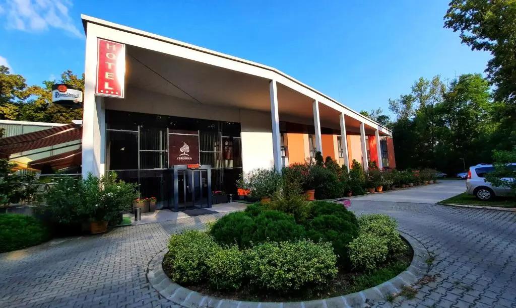 Veronika Hotel - главное фото