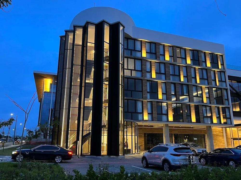 Apartamentos Cityzen - главное фото