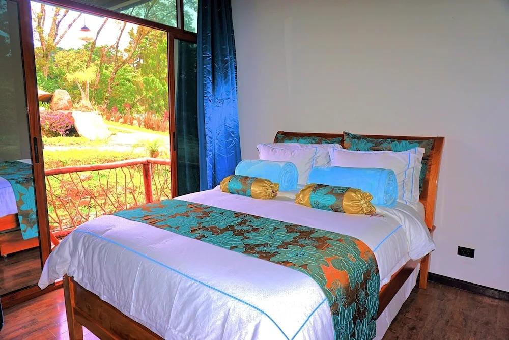 Holiday Guest House With Spa - главное фото