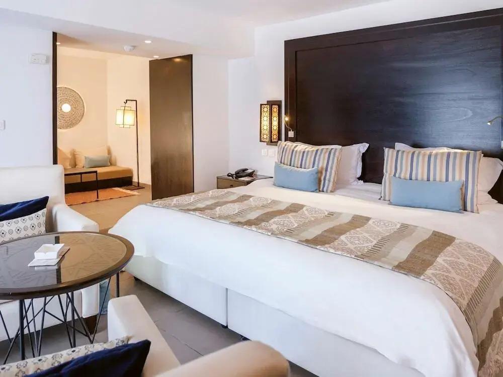 Abou Nawas - главное фото